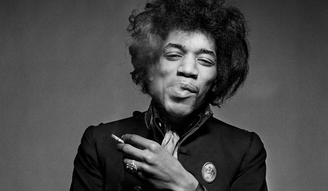 Jimi Hendrix – 10 coverów na 75. urodziny mistrza gitary