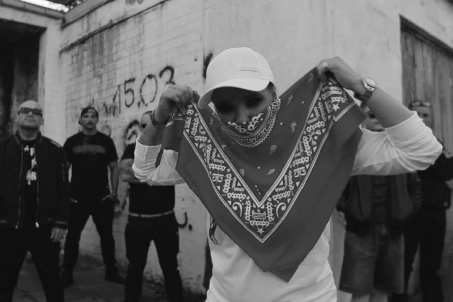 Rena pokazała „Rany”