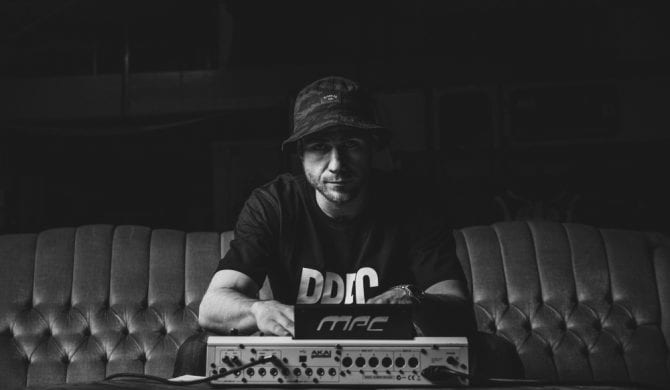 Bokun w nowym klipie Oera