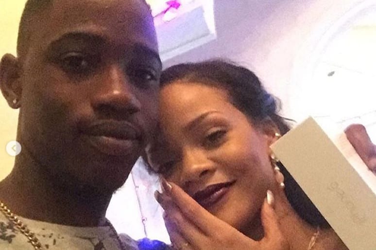 21-letni kuzyn Rihanny został zastrzelony