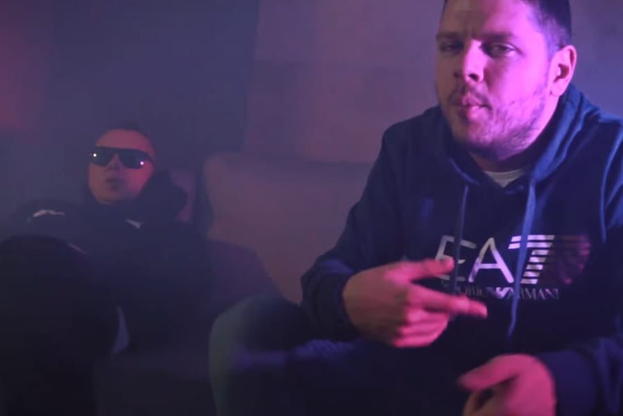 „Na solarium chodzę na 10 minutek” – Bałagane z nowym klipem