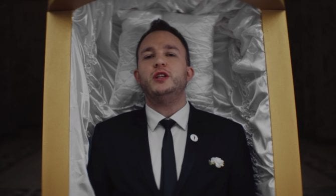 Plejada gwiazd w nowych klipach Mesa