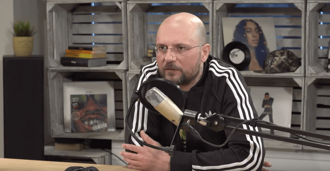 „Większość naukowców kłamie”