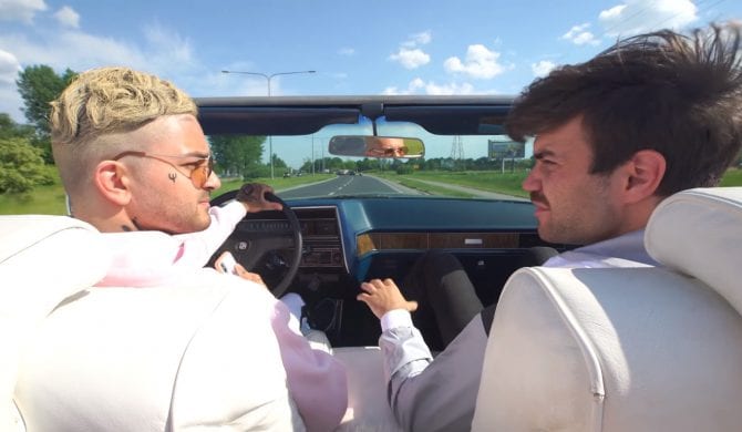 AbstrachujeTV w parodii TACONAFIDE