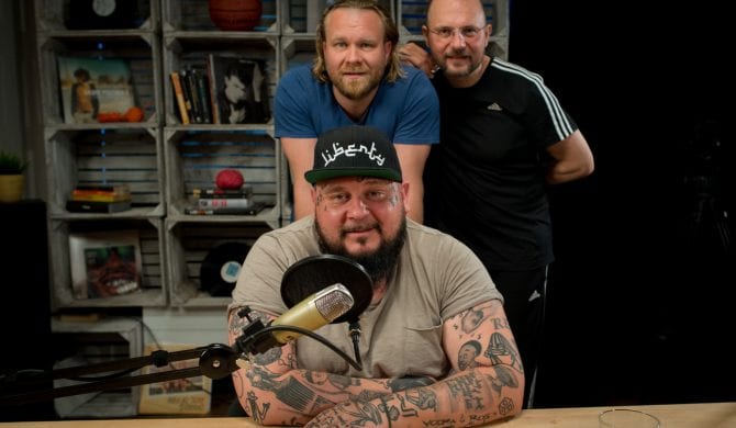 „Indianie byli ulubioną rasą kosmitów do tworzenia gatunków”