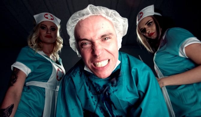 Słoń pokazał okładkę i przedstawił gości