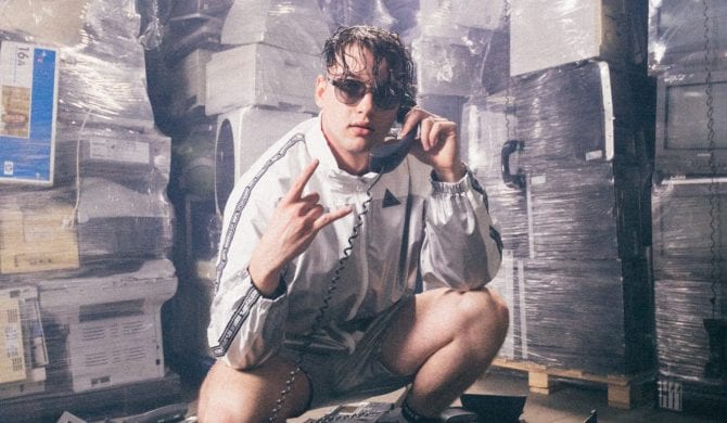 Wac Toja łączy siły z popową wokalistką