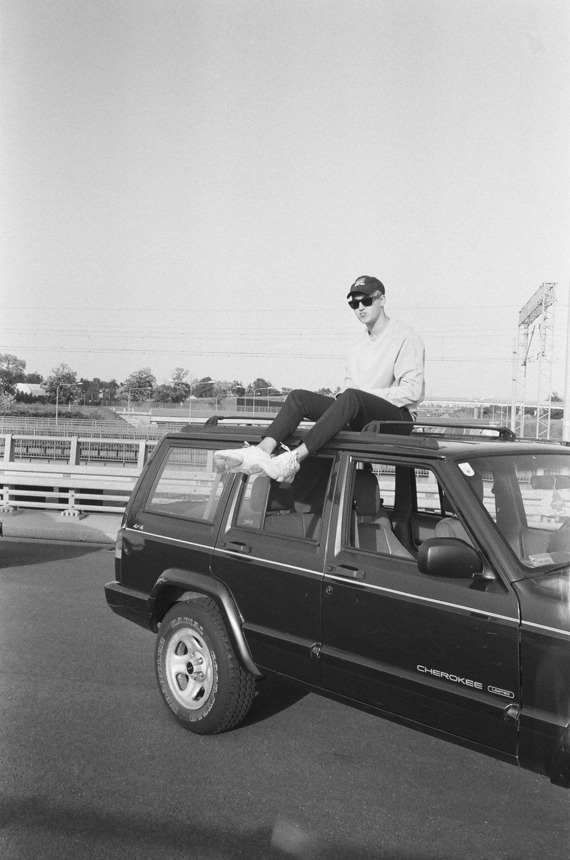 Gverilla wypuszcza „Record” – singiel i teledysk zapowiadające debiutanckie EP