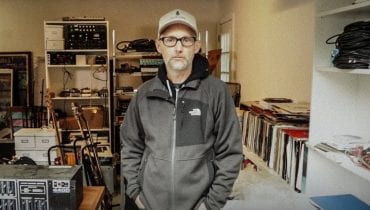 Moby prezentuje nowy singiel „Lagrange Point” powstały we współpracy z rosyjskim artystą