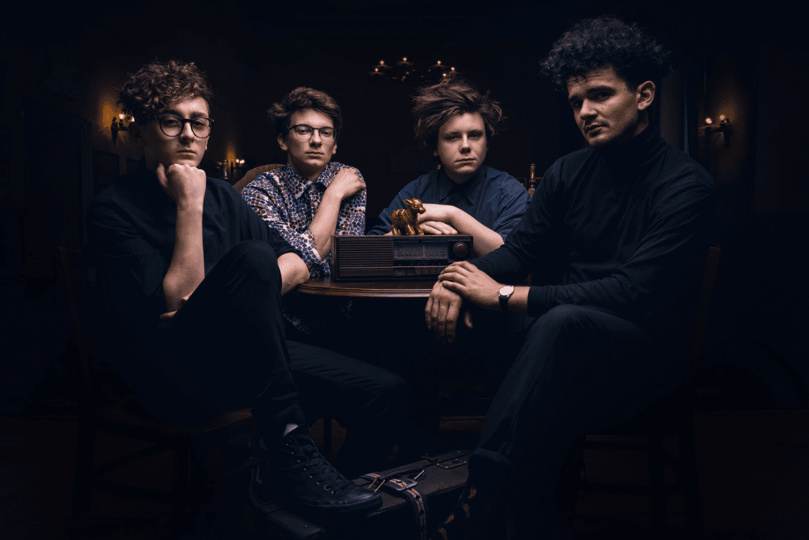 Sonbird z wakacyjnym, letnim utworem „Hel”