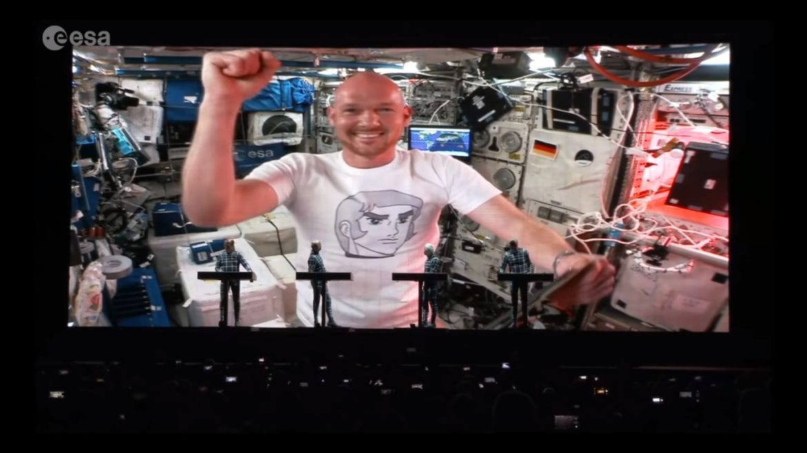Kraftwerk wystąpili z astronautą będącym na orbicie