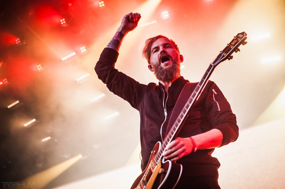 Polscy artyści masowo odwołują koncerty