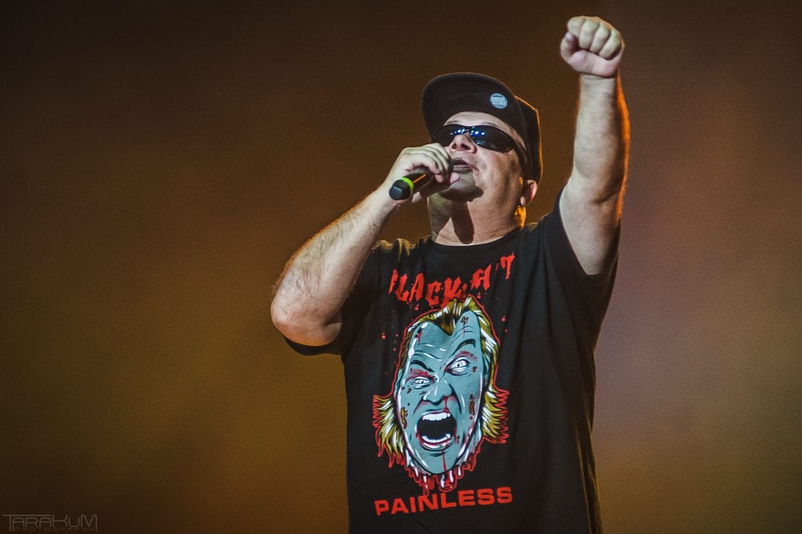 Skiba zaatakowany przez byłą żonę. Artysta odpowiada