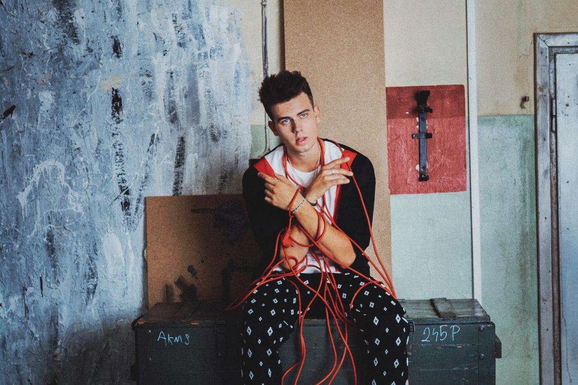 B.R.O w nowym singlu Jeremiego Sikorskiego