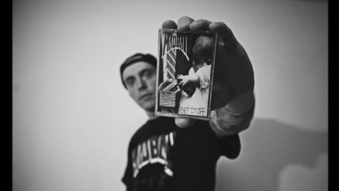 Słoń i Szpaku w klipie do „Sicario”