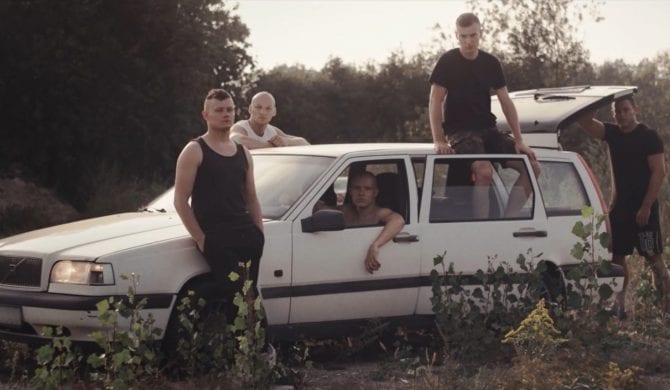 KęKę w nowym singlu i klipie Hase