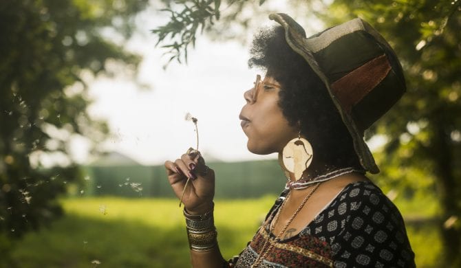 Georgia Ann Muldrow w wytwórni Flying Lotusa