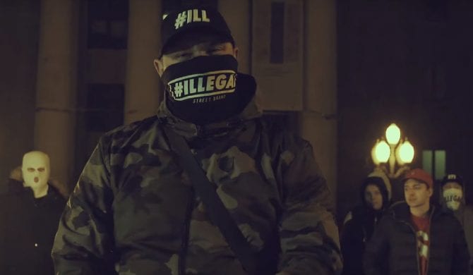 Kafar dissuje Białasa