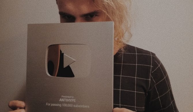 Sarius sprzedaje srebrny przycisk YouTube’a