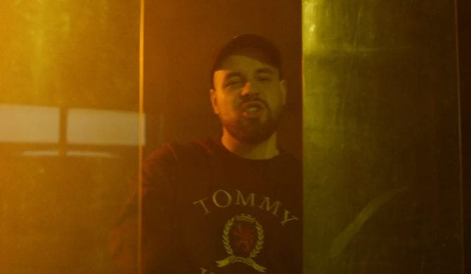 Śliwa promuje „Zmiany w sąsiedztwie” nowym klipem