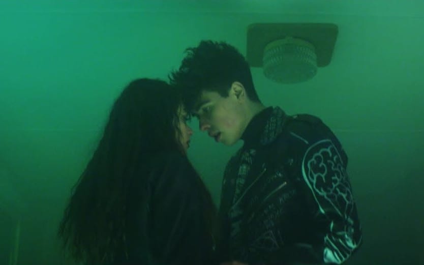 Malik Montana w nowym singlu i klipie Artura Sikorskiego