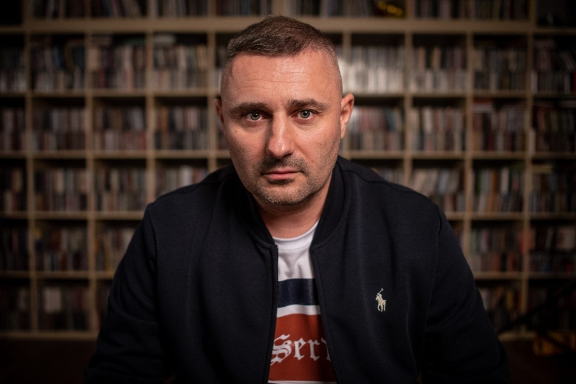 #Hot16Challenge2: Pih rzuca szesnaście wersów w jednym podejściu