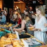 Tłumy fanów na premierze albumu Dawida Kwiatkowskiego Tłumy fanów na premierze albumu Dawida Kwiatkowskiego