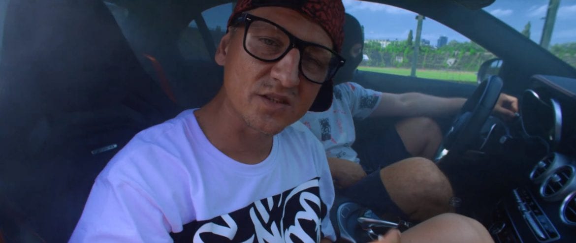 „Bez przesady” – pierwszy singiel i klip zapowiadający płytę Ero