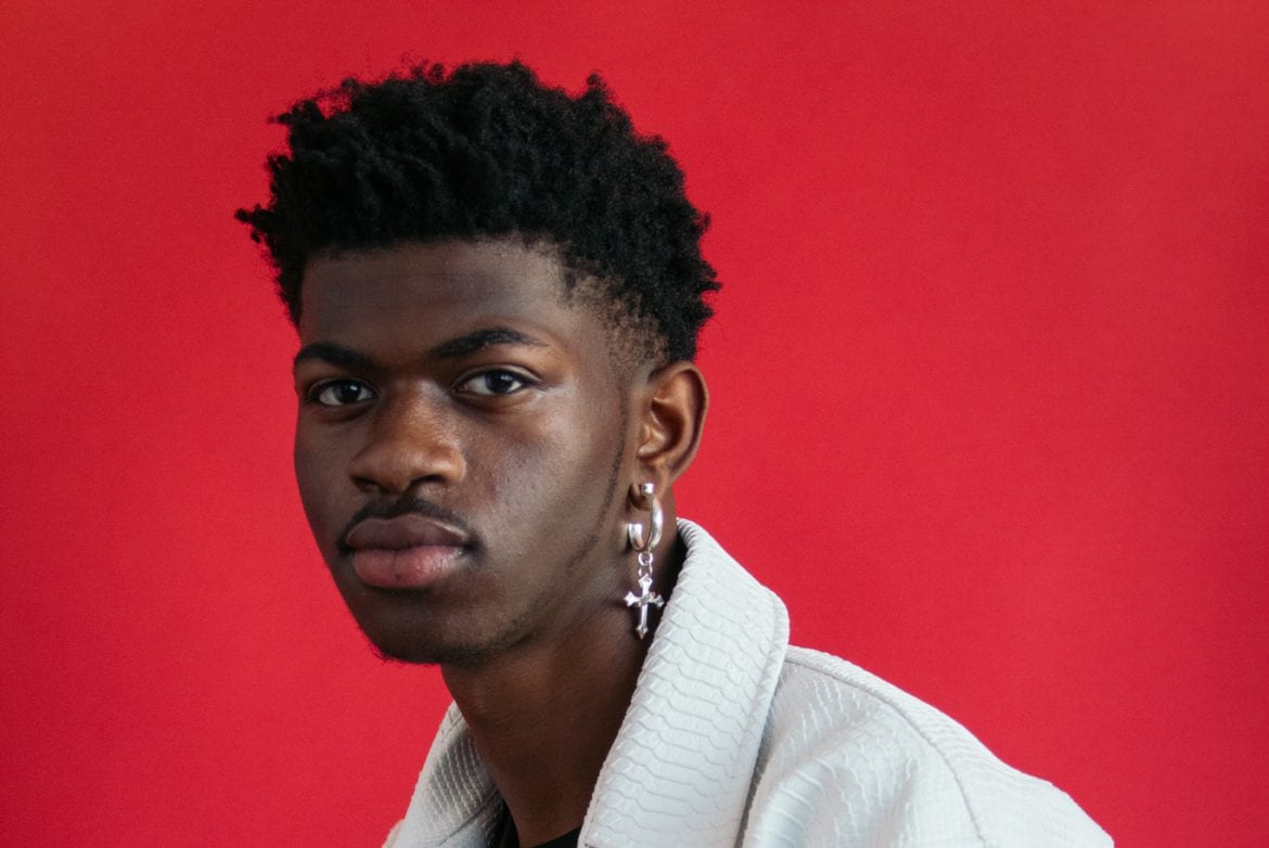 Lil Nas X trafił do szpitala po niepokojącym spacerze ulicami Los Angeles w kowbojkach i bieliźnie