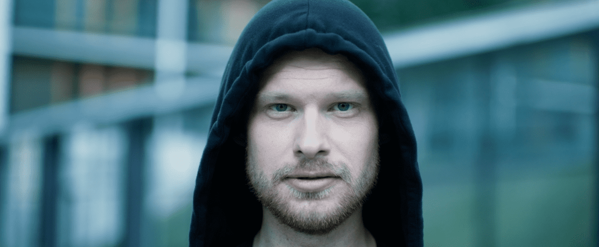 Producent Podsiadło i Sokoła w autorskim numerze