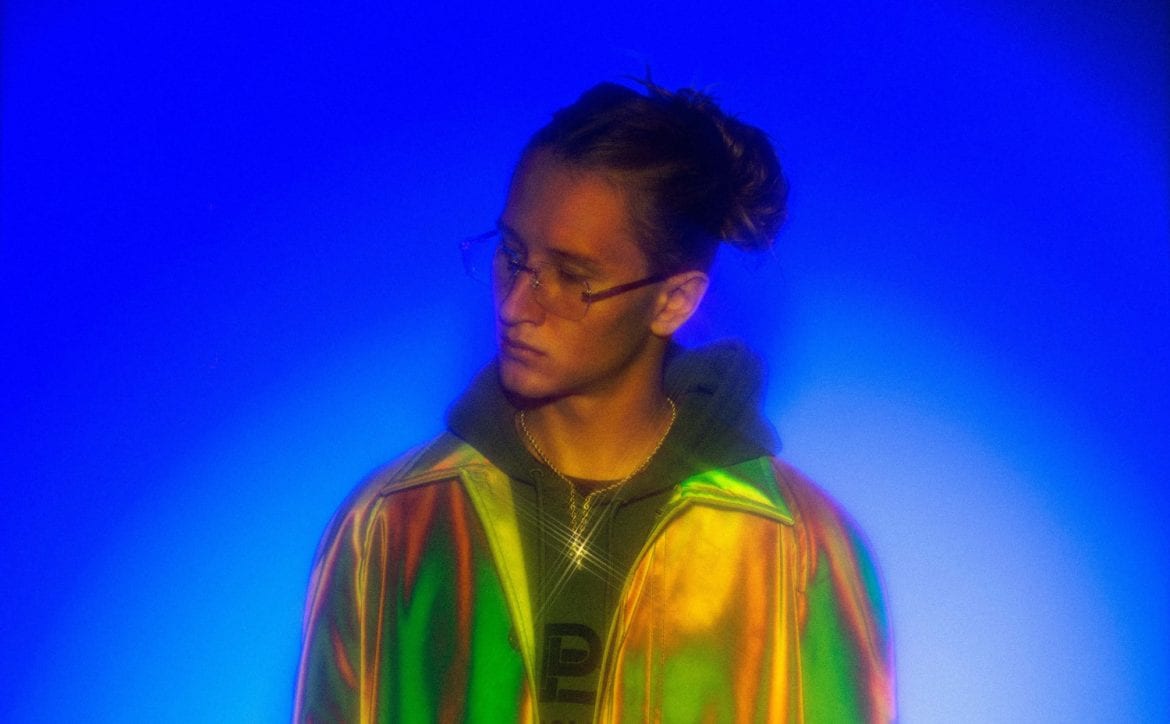 Young Igi prezentuje „Promienie słońca”. Pierwszy singiel z nowej płyty już w sieci