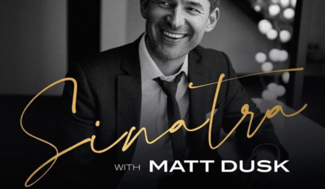 Matt Dusk śpiewa Sinatrę