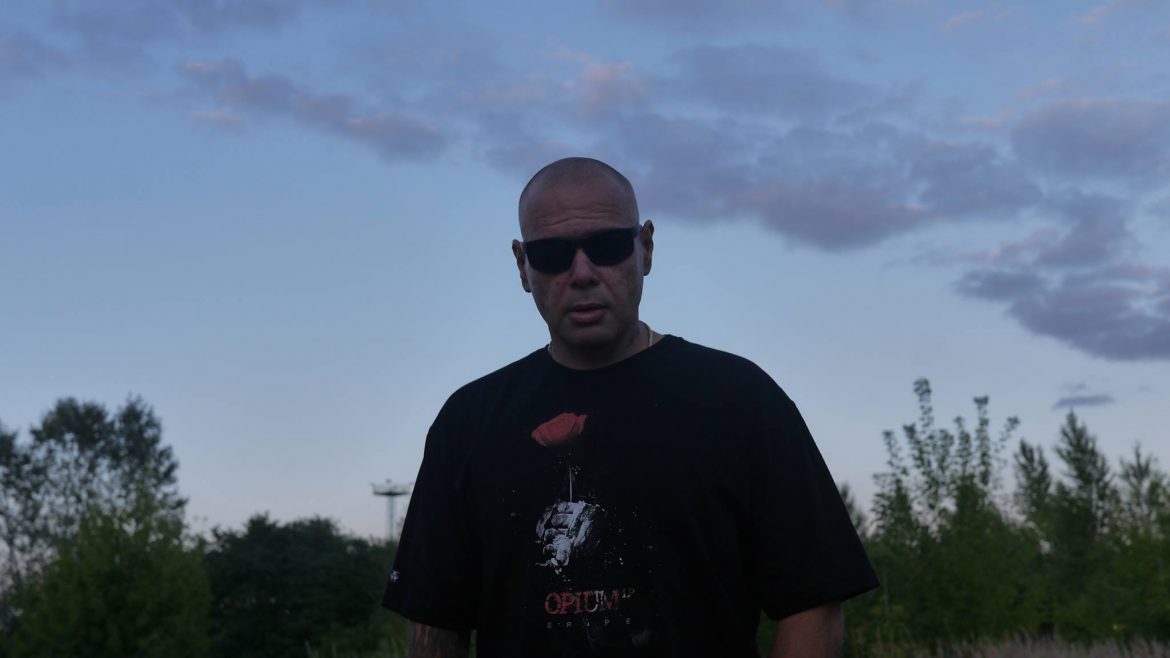 Fazi: Młode rapery – nienawidzę was, jeb*ać was ku*wy