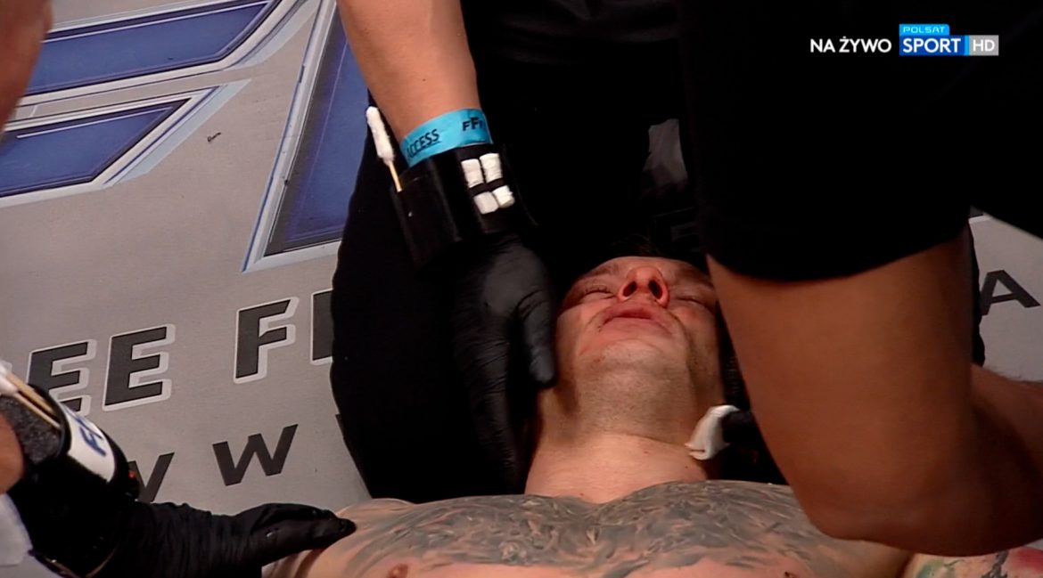 FFF 2 – Tito znokautował Resta