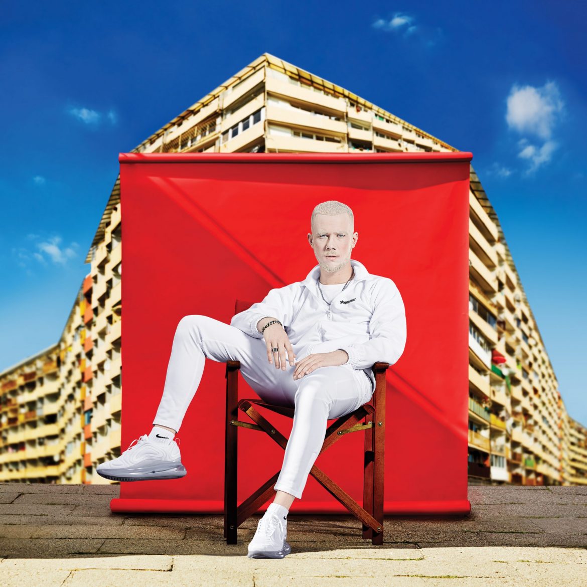 „22 minuty, które mogą być przełomem dla polskiego trapu” – Marcin Flint recenzuje „Albinosa” Kabe