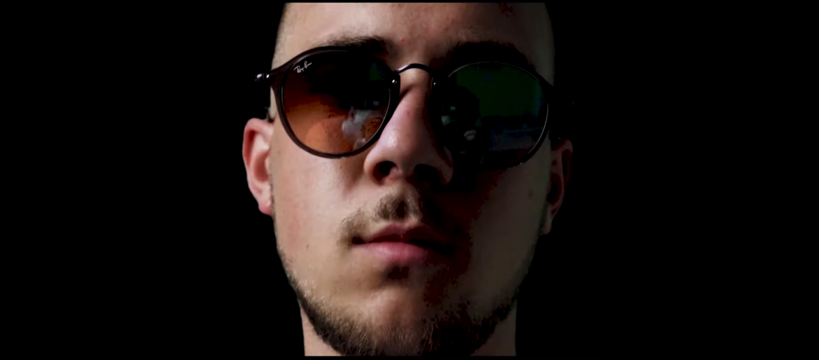 Kabe z singlem dla QueQuality