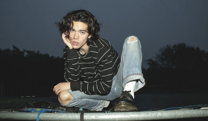 Popowy książe smutnych nastolatków na pierwszym koncercie w Polsce