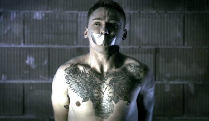 Zeus z klipem adresowanym wyłącznie do pełnoletnich