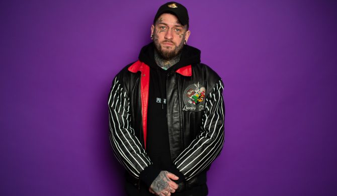 Bonson nie odpuszcza. Twierdzi, że Yurkosky to „farmazon bez kręgosłupa moralnego i honoru”