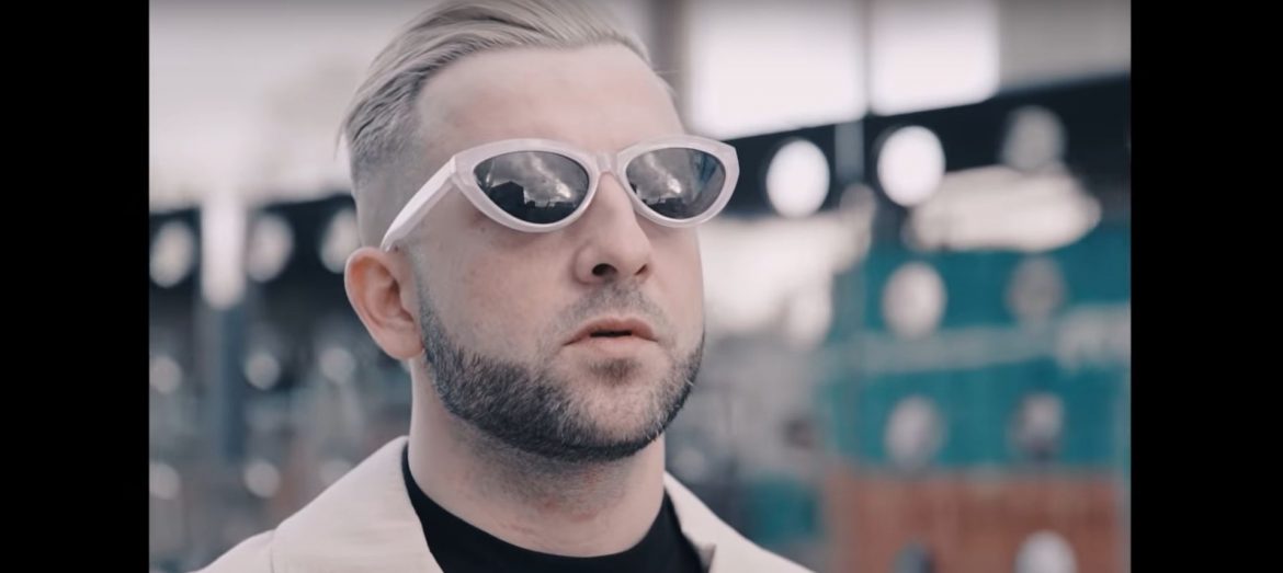 Mr. Polska odświeża hit Stachurskiego