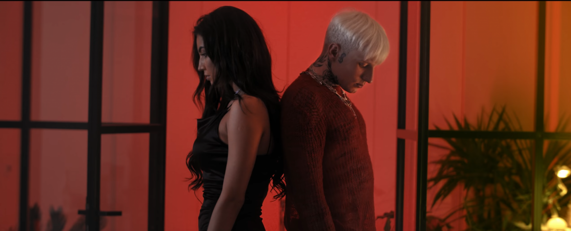 Magda Karwacka z Top Model w nowym klipie Smolastego