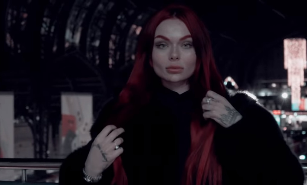 Zusje prezentuje nowy klip