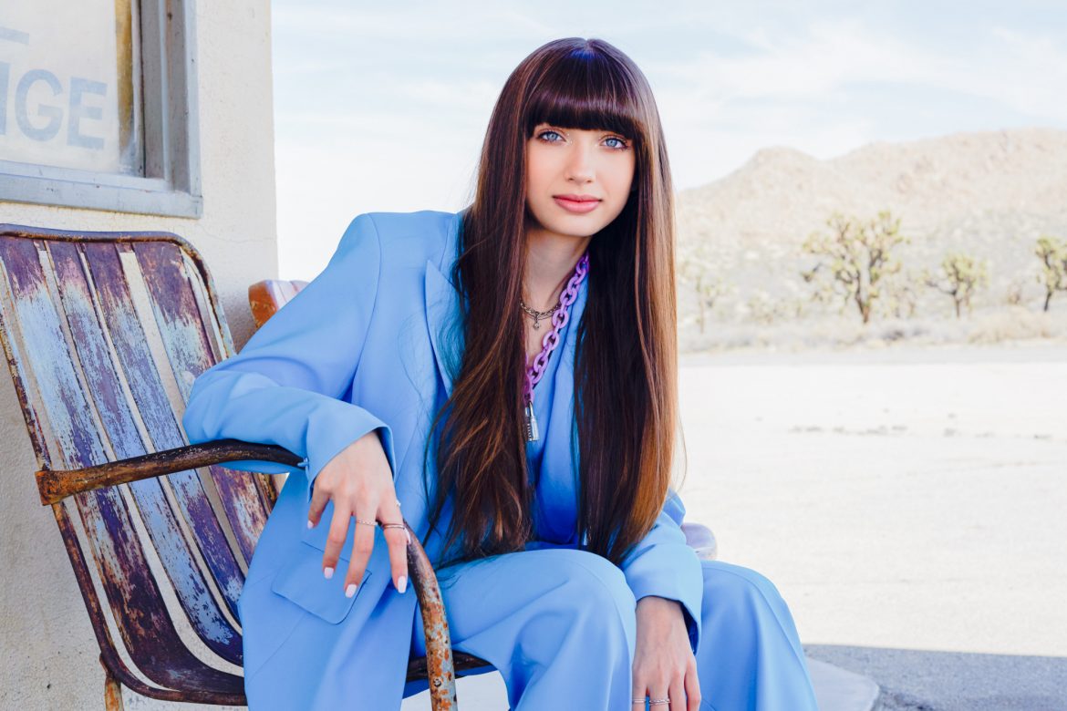 Viki Gabor zaatakowana przed sklepem. Ojciec wokalistki został pobity