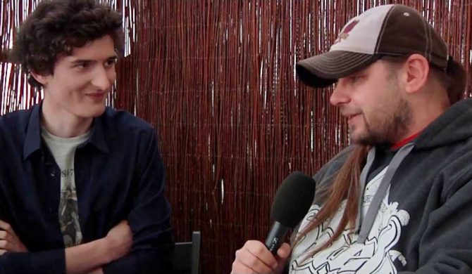 O które piosenki z debiutanckiej płyty Dawid Podsiadło musiał walczyć z producentem?