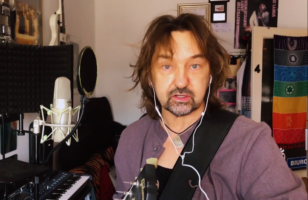 Krzysztof Jaryczewski miał poważny zawał. Pierwszy wokalista Oddziału Zamkniętego trafił do szpitala