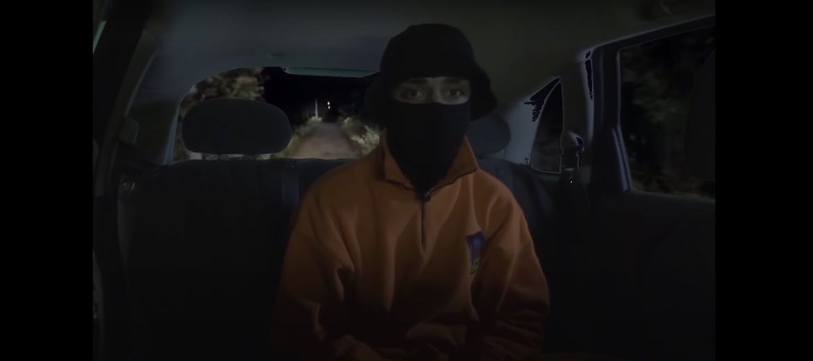 Szpaku i Kinny Zimmer jadą nocą na Mazurach