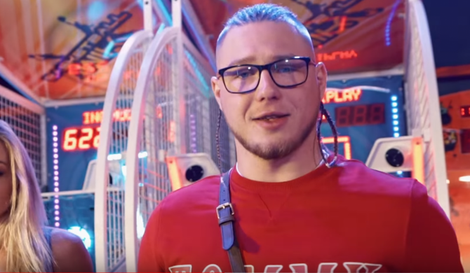 Kubańczyk podzielił się zdjęciem z zaręczyn na Rodos