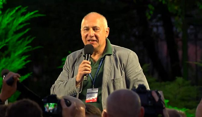 Joachim Brudziński z PiS o artystach: „Kiedyś kpili, dziś ci szydercy proszą o pomoc”