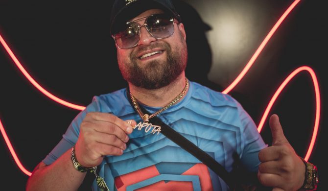 Córka Kapoty pójdzie w jego ślady?