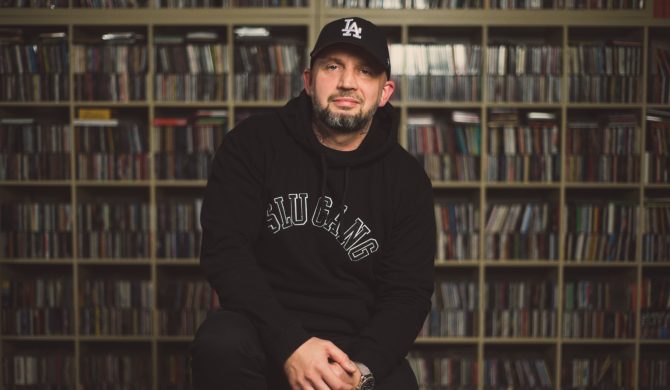 Peja pokazuje Izrealowi środkowy palec i blokuje dostęp do swojej muzyki w tym kraju